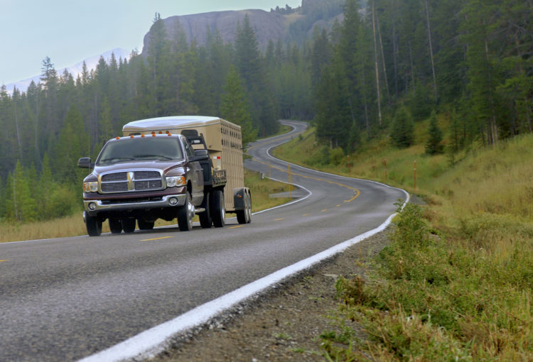 From Edmunds.com When pitted against the Chevrolet Silverado, Ford F-150…